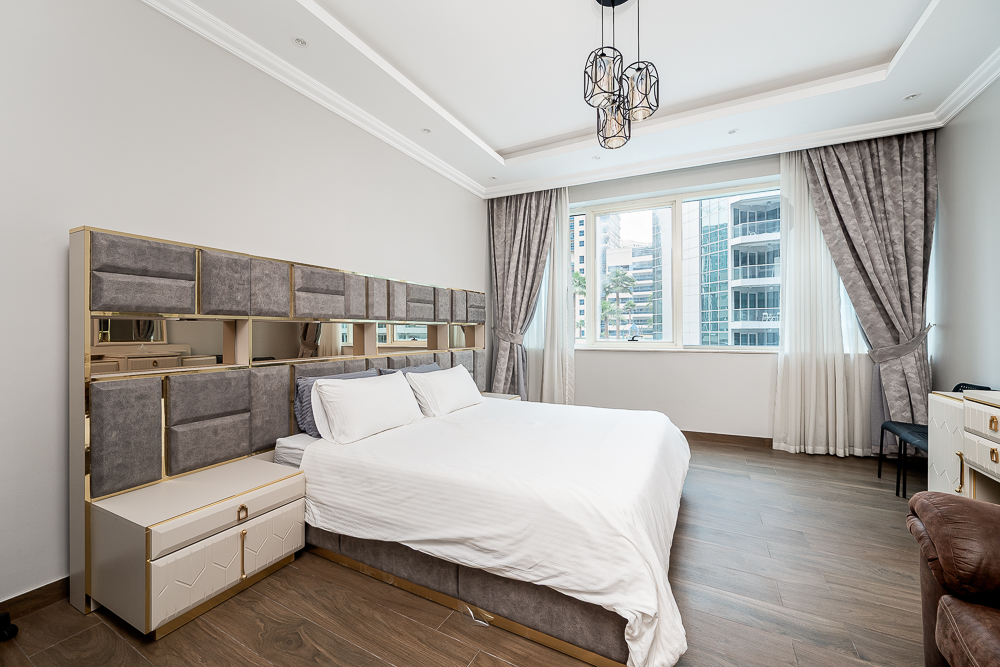 2 Bedrooms Apartment in Ary Marina View Tower