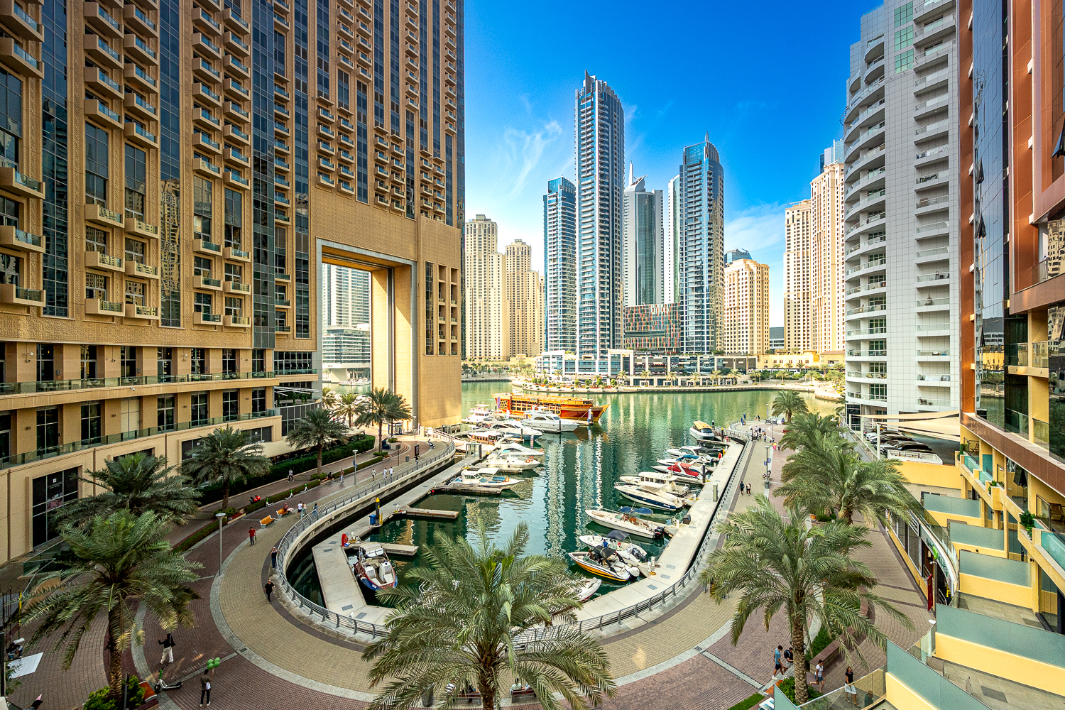 5 Bedrooms Apartment in Dubai Marina Moon