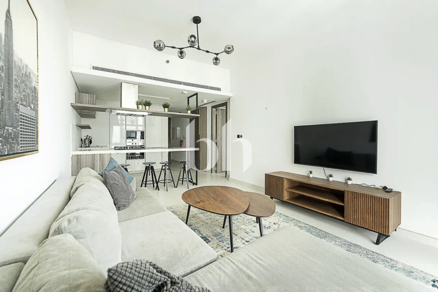 Mid Floor I Sea View I Fully Furnished