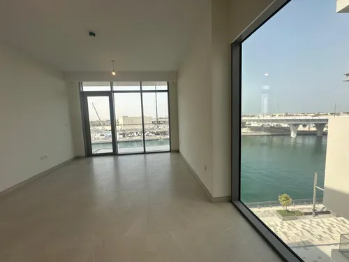 2 Bedrooms Apartment in Canal Front Residence 3