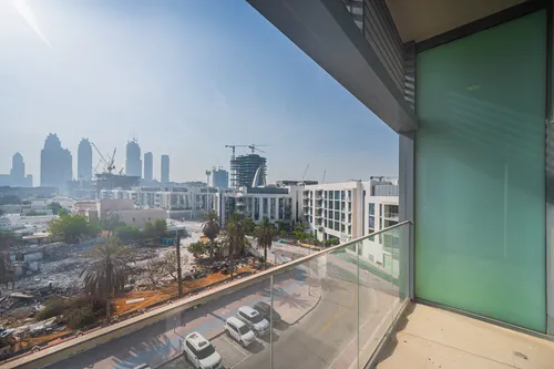 1 Bedroom Apartment in Canal Front Residence 4