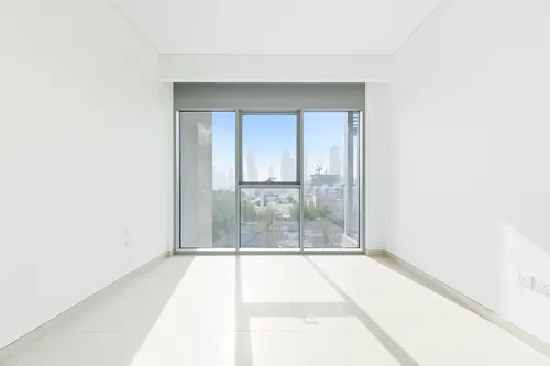 1 Bedroom Apartment in Canal Front Residence 4