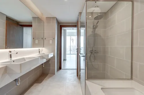 2 Bedrooms Apartment in Canal Front Residence 8