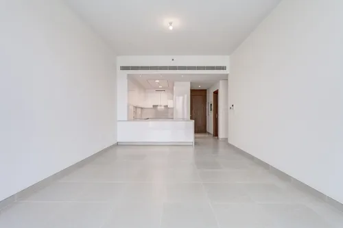 2 Bedrooms Apartment in Canal Front Residence 8
