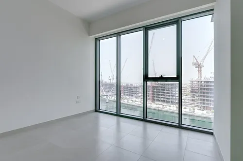 2 Bedrooms Apartment in Canal Front Residence 8