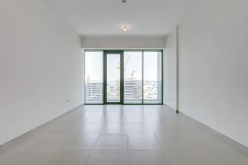 2 Bedrooms Apartment in Canal Front Residence 8