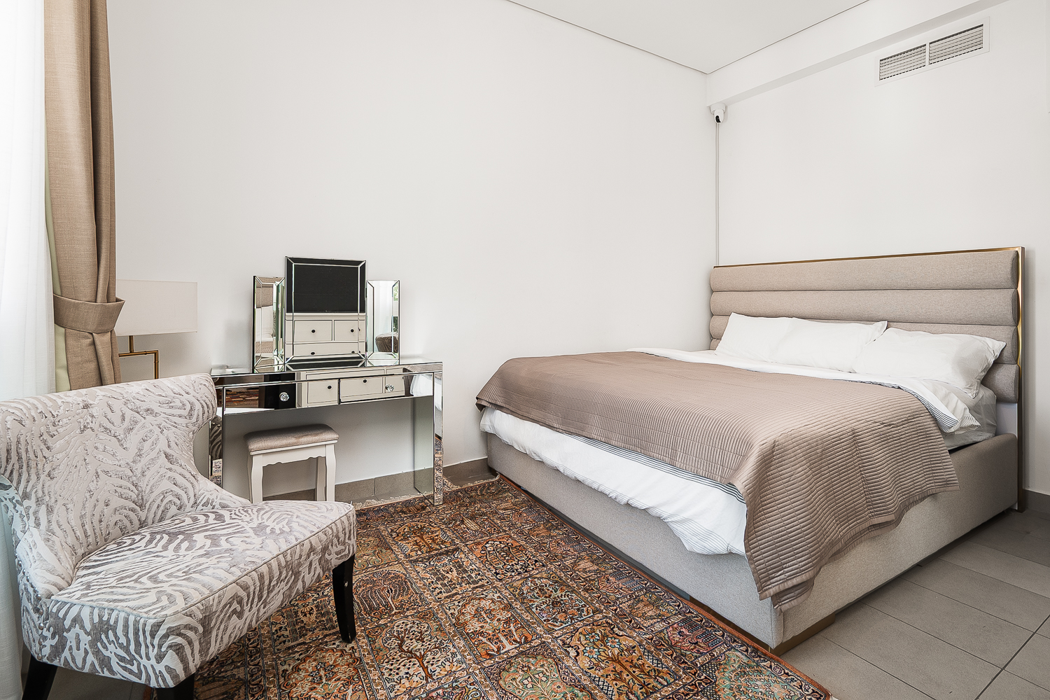 3 Bedrooms Apartment in East Cluster - D