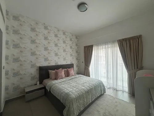 3 Bedrooms Apartment in Loft Cluster