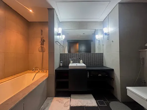 3 Bedrooms Apartment in Loft Cluster