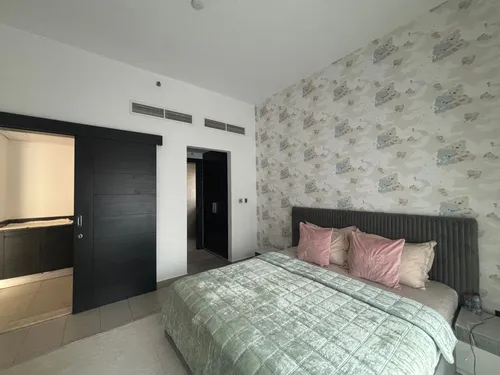 3 Bedrooms Apartment in Loft Cluster