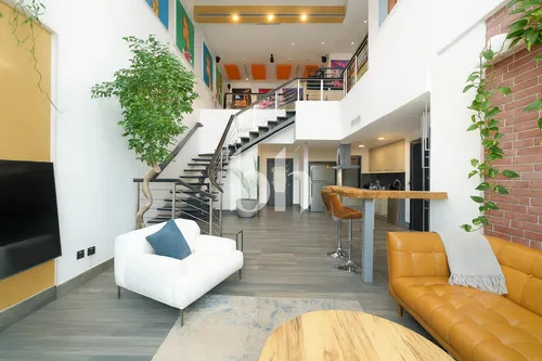 Upgraded Duplex | Private Terrace | Lake View