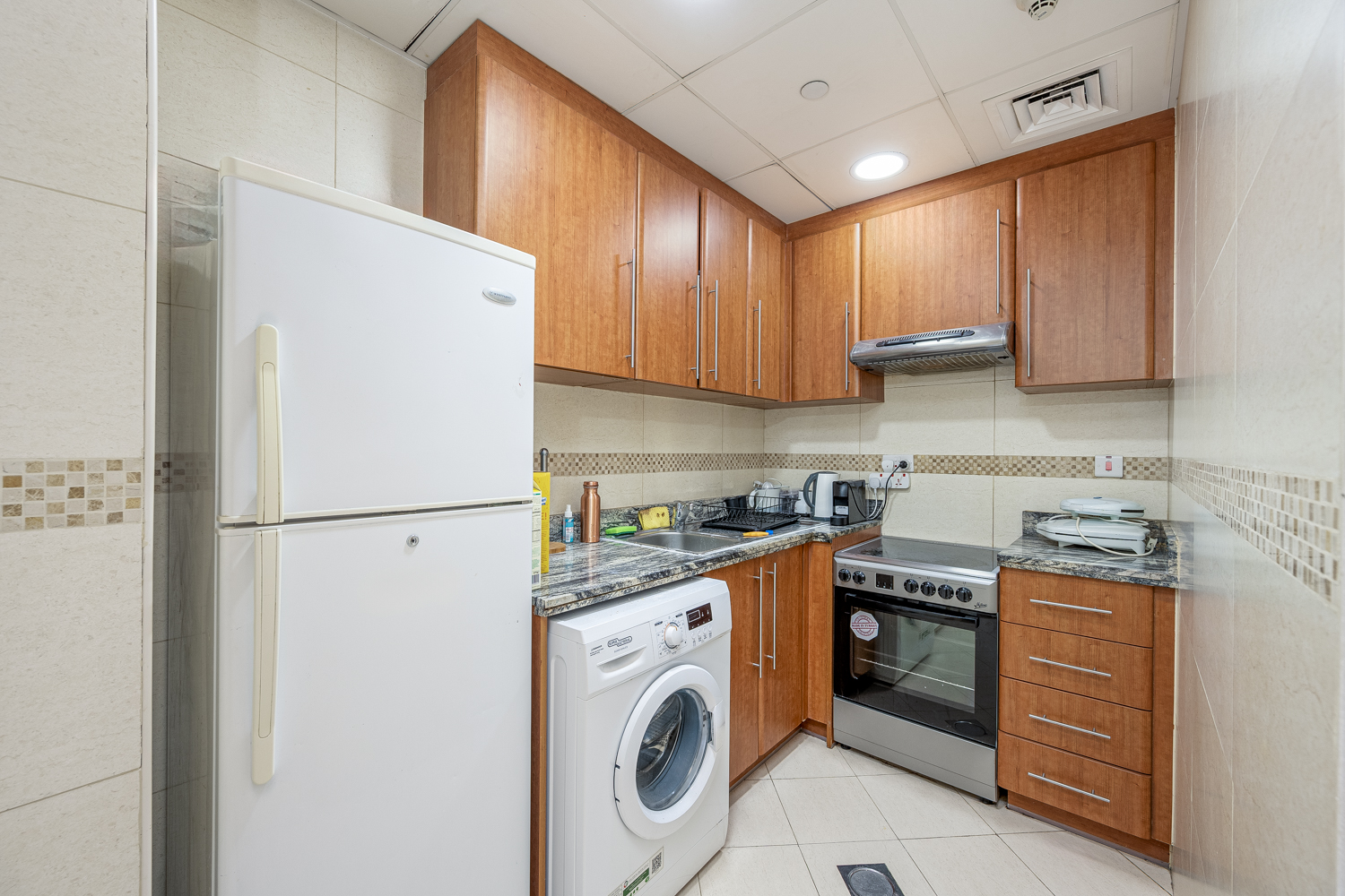 1 Bedroom Apartment in Saba Tower 2