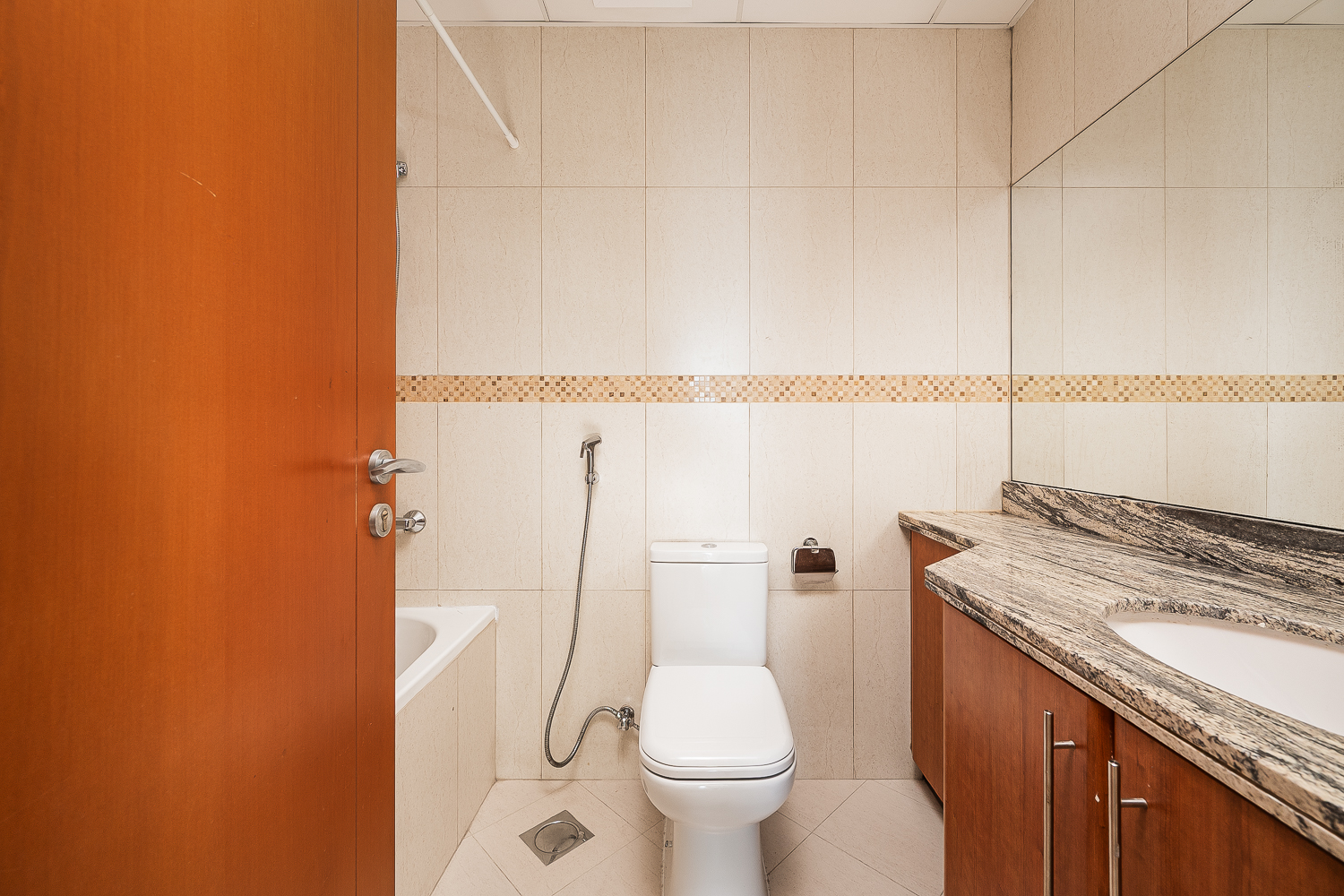 3 Bedrooms Apartment in Saba Tower 2