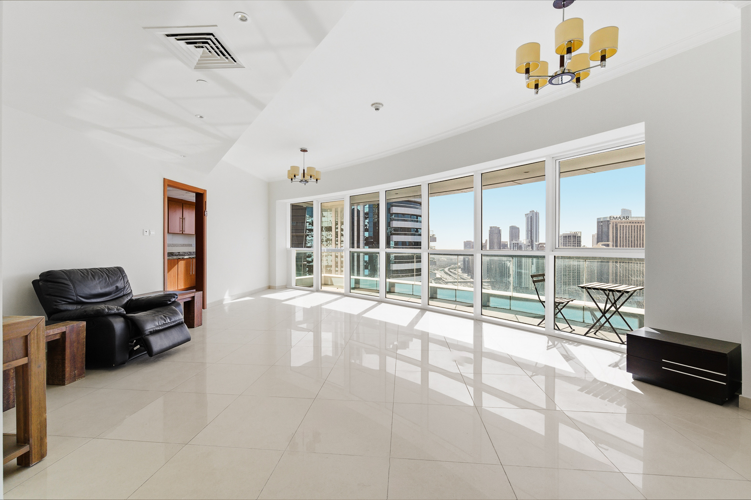 3 Bedrooms Apartment in Saba Tower 2