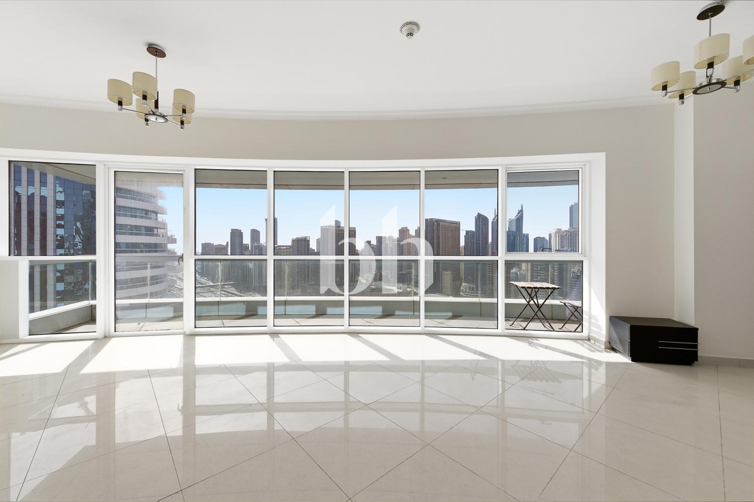 Vastu | Vacant | High Floor | 2 Parking