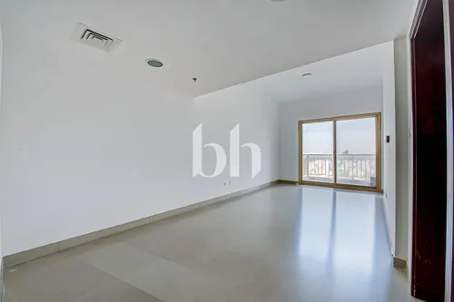 Tenanted Unit | Prime Location