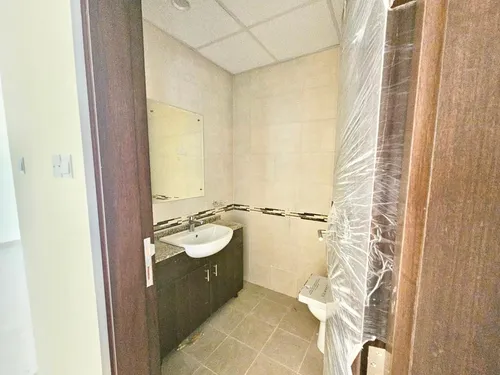 3 Bedrooms Apartment in Aladdin