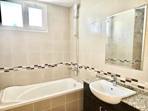 3 Bedrooms Apartment in Aladdin