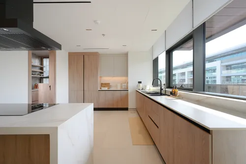 3 Bedrooms Apartment in The 100 Building B, The 100