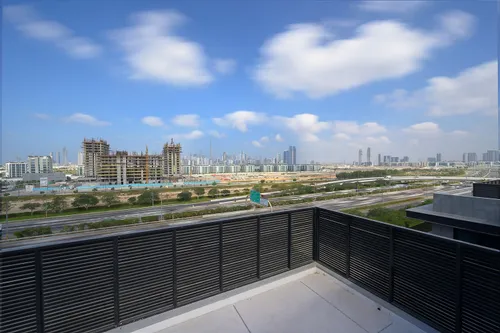 3 Bedrooms Apartment in The 100 Building B, The 100