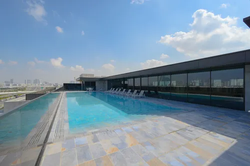 3 Bedrooms Apartment in The 100 Building B, The 100