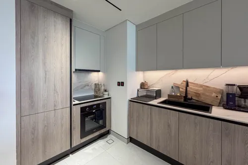 1 Bedroom Apartment in The 100 Building B, The 100