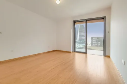 4 Bedrooms Apartment in Building A
