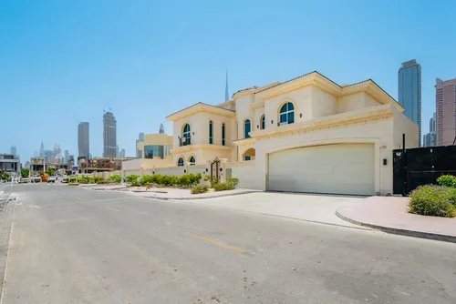9 Bedrooms Villa in Al Wasl Villas