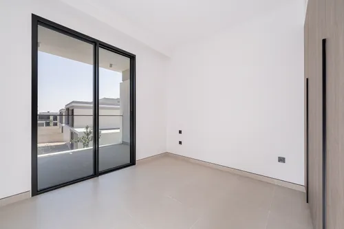 4 Bedrooms Villa in Harmony 3