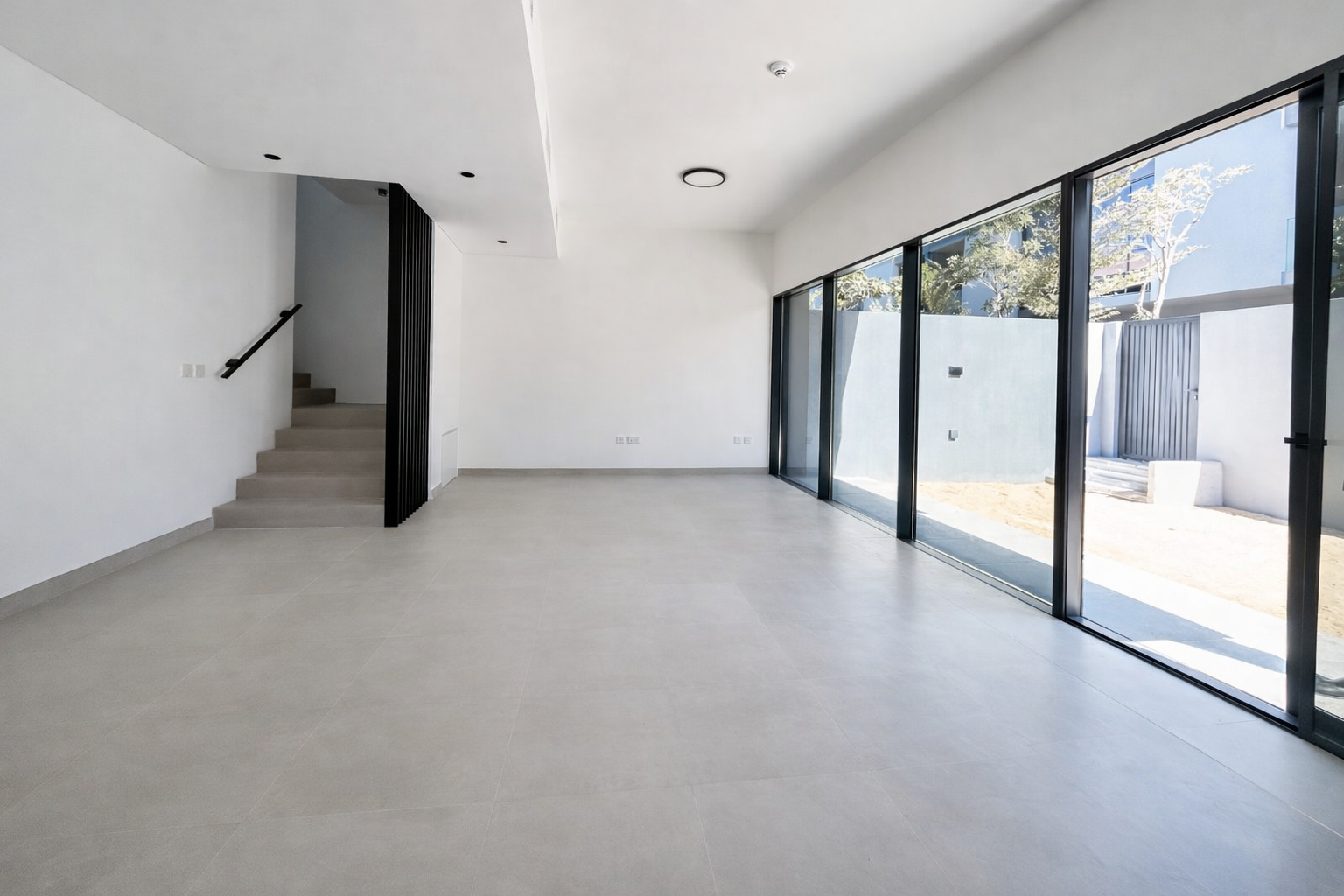 3 Bedrooms Townhouse in Kaya