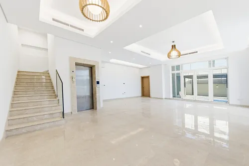 5 Bedrooms Villa in Al Khawaneej 1