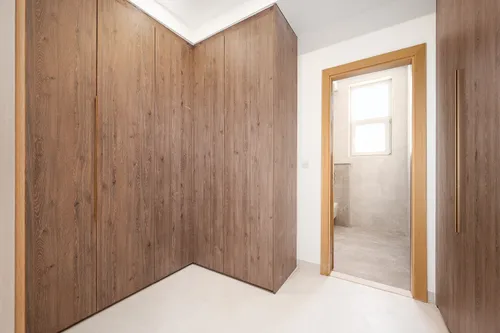 5 Bedrooms Villa in Al Khawaneej 1