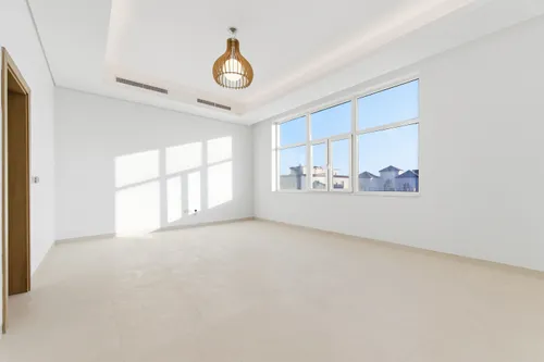 5 Bedrooms Villa in Al Khawaneej 1