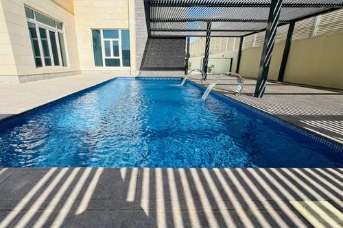 5 Bedrooms Villa in Al Khawaneej 1