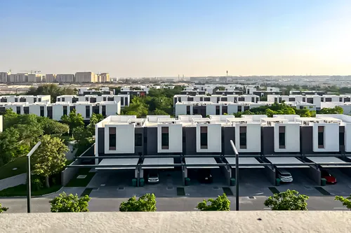 2 Bedrooms Apartment in The Gate