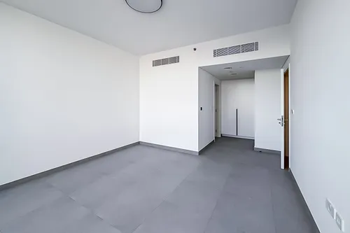 2 Bedrooms Apartment in The Gate