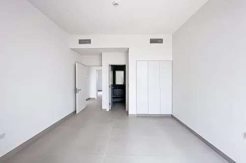 2 Bedrooms Townhouse in Kaya