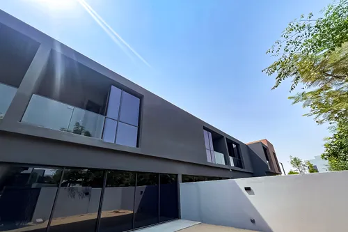 2 Bedrooms Townhouse in Kaya