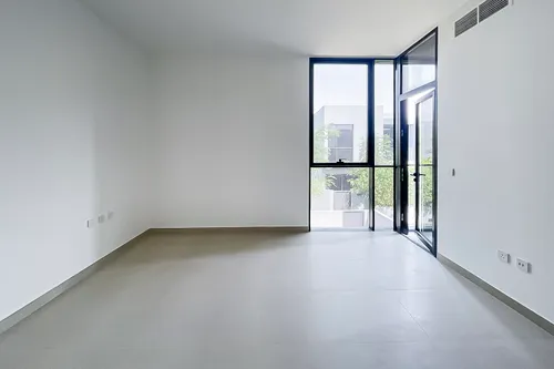 2 Bedrooms Townhouse in Kaya