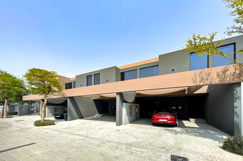 2 Bedrooms Townhouse in Kaya