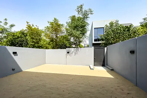 2 Bedrooms Townhouse in Kaya
