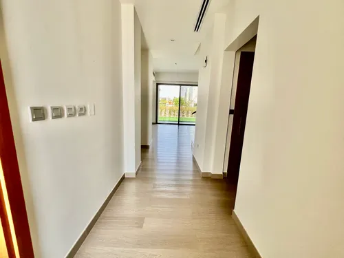 5 Bedrooms Villa in Sidra Villas I