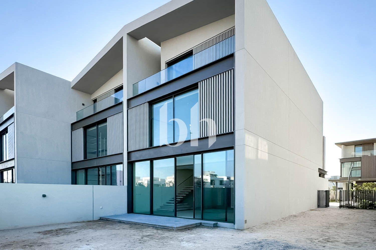 Corner Unit | Single Row | Ready to Move