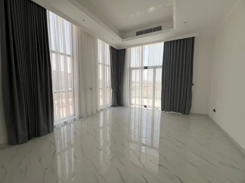 4 Bedrooms Villa in Madinat Hind 3