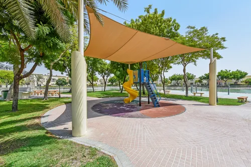 2 Bedrooms Villa in Springs 12