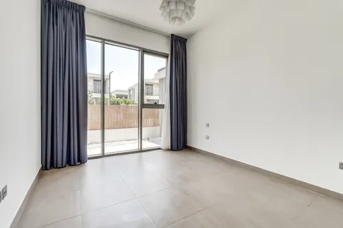 5 Bedrooms Villa in Sidra Villas III