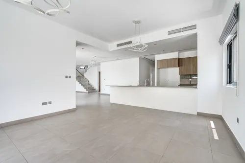 5 Bedrooms Villa in Sidra Villas III