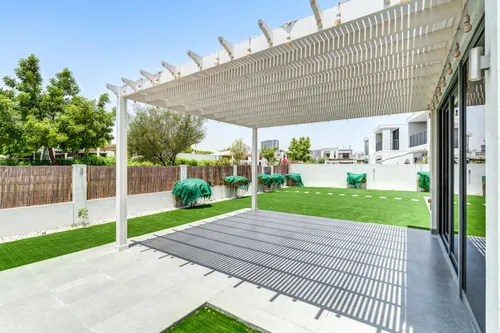 5 Bedrooms Villa in Sidra Villas III