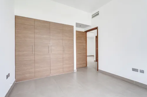 5 Bedrooms Villa in Sidra Villas III