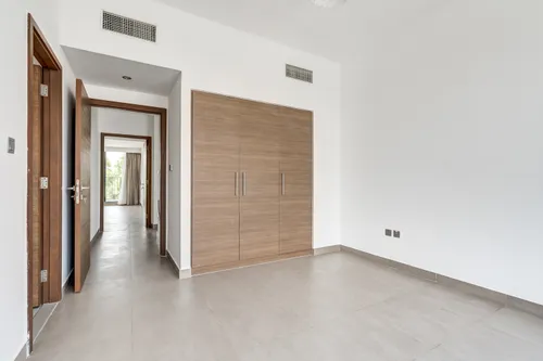 5 Bedrooms Villa in Sidra Villas III